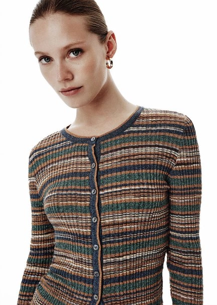 Ajour Knit Blue-Green Color Gradient Top - 3