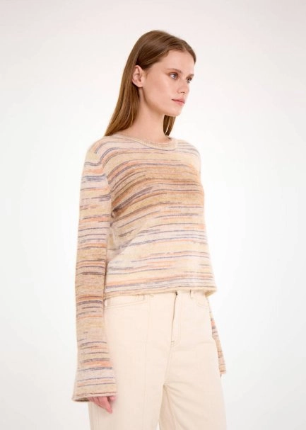 ALPACA BLEND PUMPKIN KNIT SWEATER - 4