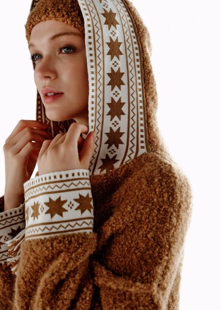 ALPACA BLEND STAR PATTERNED HOODED SWEATER - 3