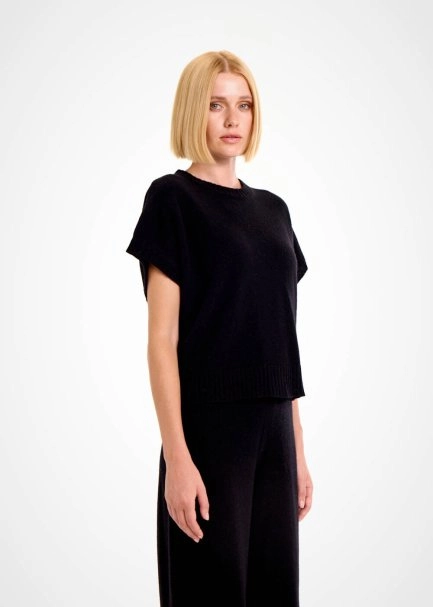 BLACK CASHMERE KNIT TOP - 2