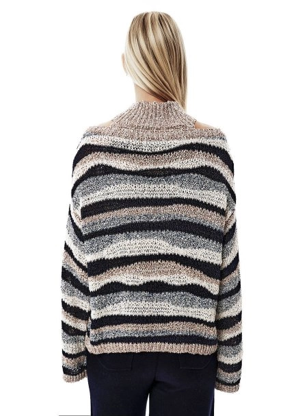 Boucle Knit Color Gradient Sweater - 5