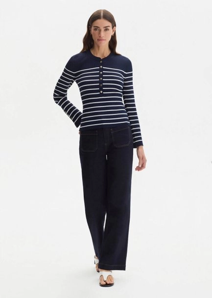 BUTTONED COLLAR NAVY WHITE STRIPED KNIT - 2
