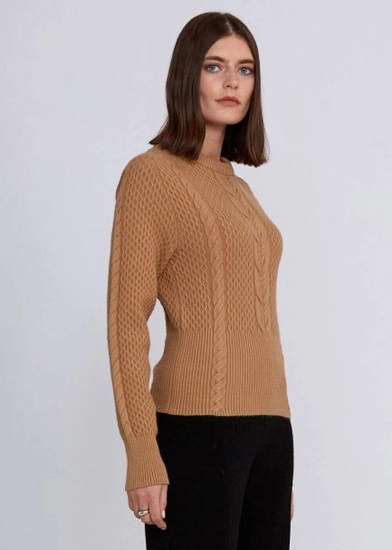 Cable Pattern Camel Crew Neck Knit Top - 4