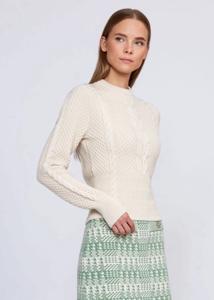 Cable Pattern Cream Crew Neck Knit Top - 4