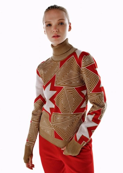 CAMEL ICONIC APRÈS SKI STAR PATTERNED KNIT TOP - 3