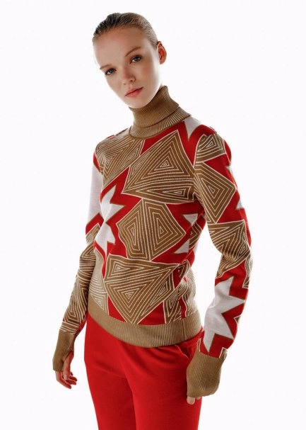CAMEL ICONIC APRÈS SKI STAR PATTERNED KNIT TOP - 4