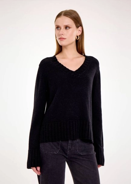 CASHMERE BLEND V NECK BLACK SWEATER - 3