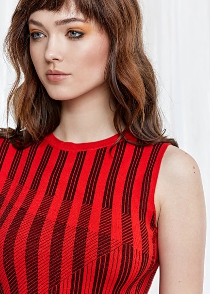 Çizgi Desen Kırmızı Uzun Triko Elbise - 5