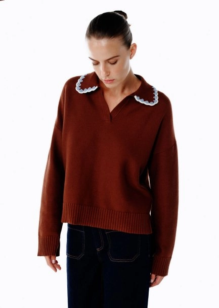 CONTRAST COLOR V NECK COFFEE SWEATER - 5