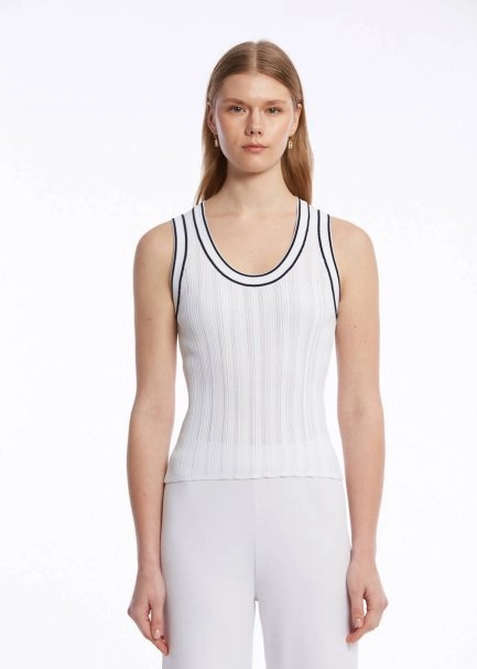 CONTRAST DETAILED WHITE KNIT TOP - 1