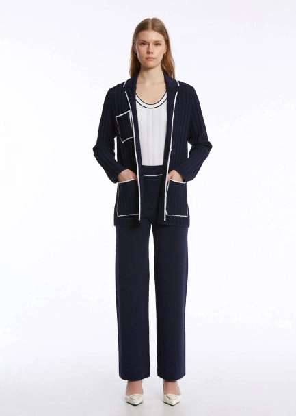 CONTRAST STRIPED NAVY KNIT PANTS - 4