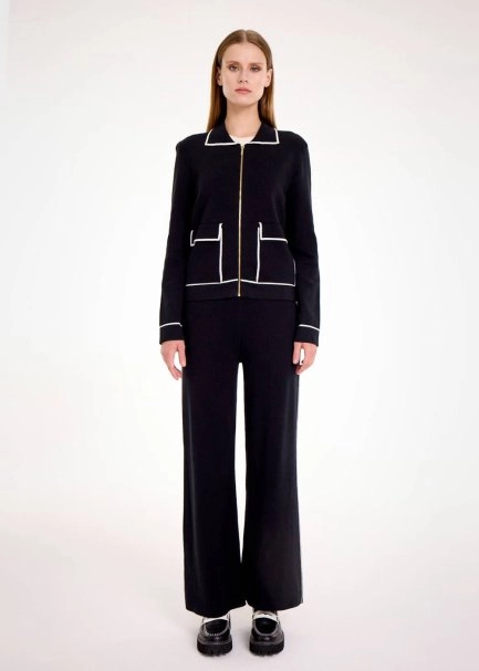 CONTRAST STRIPED SHIRT NECK KNIT JACKET - 5