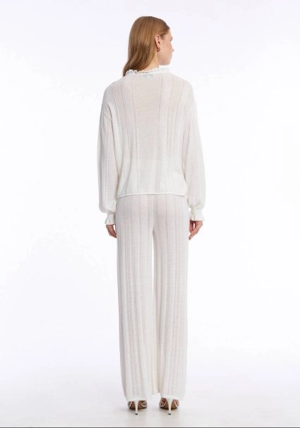 Damla Yaka Özel TaSarım Beyaz Triko Üst - 5