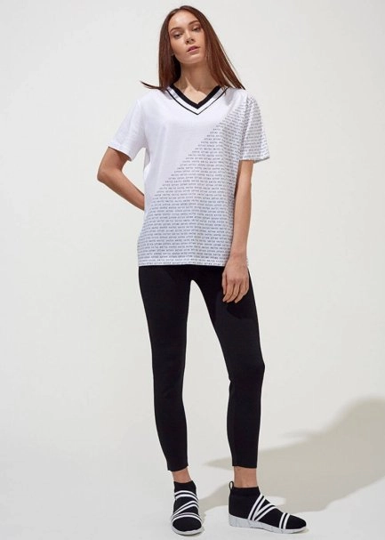 Desenli V Yaka Pamuk Beyaz T-Shirt - 2