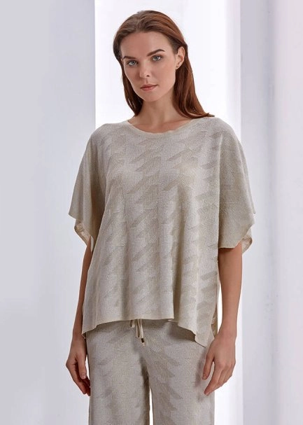 Bej Dökümlü Parlak Triko Üst - 1