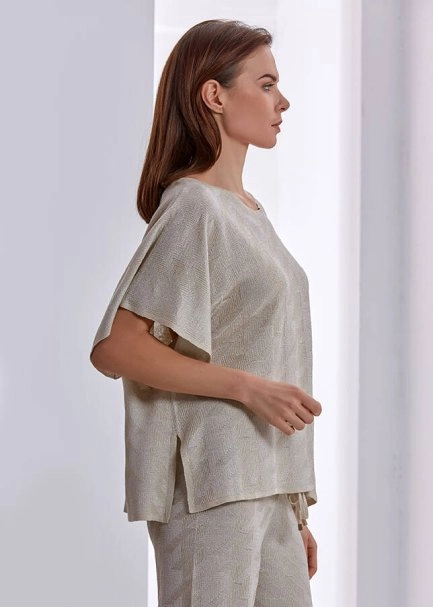 Bej Dökümlü Parlak Triko Üst - 4