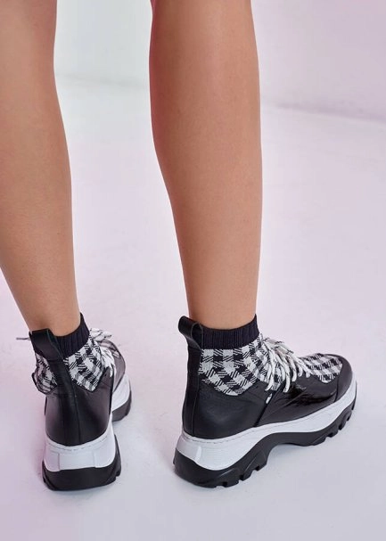 Ekose Desenli Siyah Spor Ayakkabı - 3
