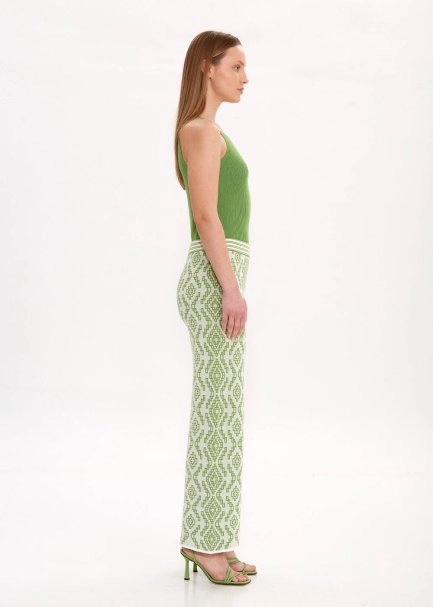 Etnik Desenli Yeşil Triko Pantolon - 4