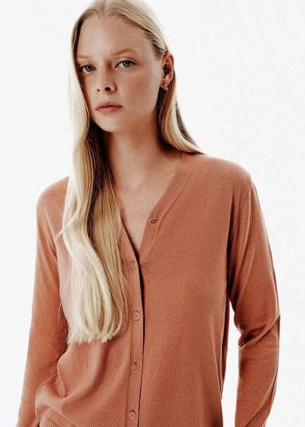 Fine Knit Enamel Button Brown Cardigan - 3