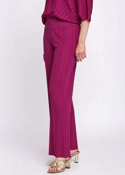 Fuchsia Light Knit Pants - 6