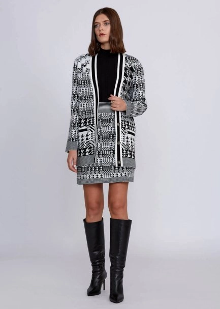 Houndstooth Patterned Black White Knit Cardigan - 2