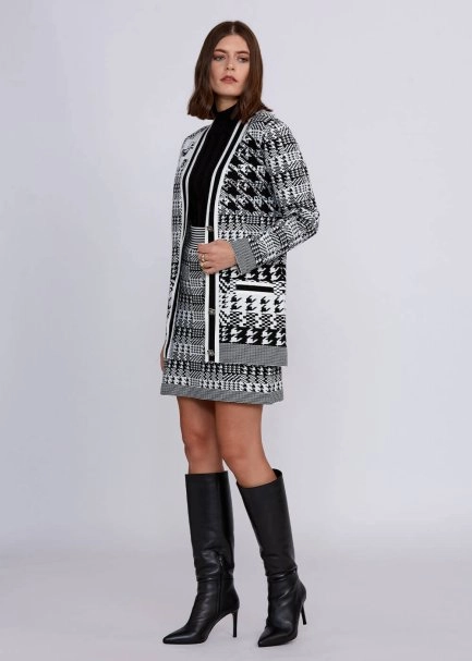 Houndstooth Patterned Black White Knit Cardigan - 6