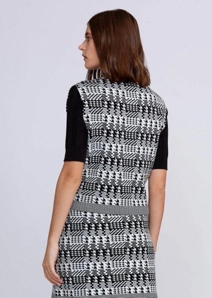 Geometrik Kaz Ayağı Desenli Siyah Beyaz Triko Yelek - 3