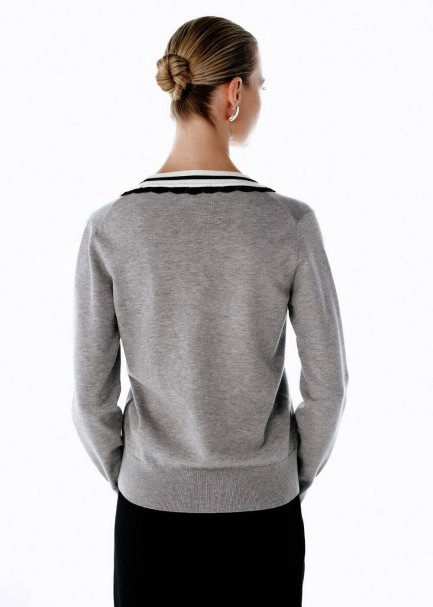 GREY CONTRAST STRIPED V NECK SWEATER - 5