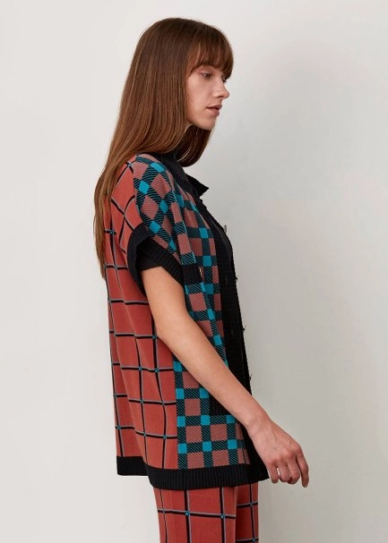 İtalyan İplik Ekose Desenli Düğmeli Triko Yelek - 4