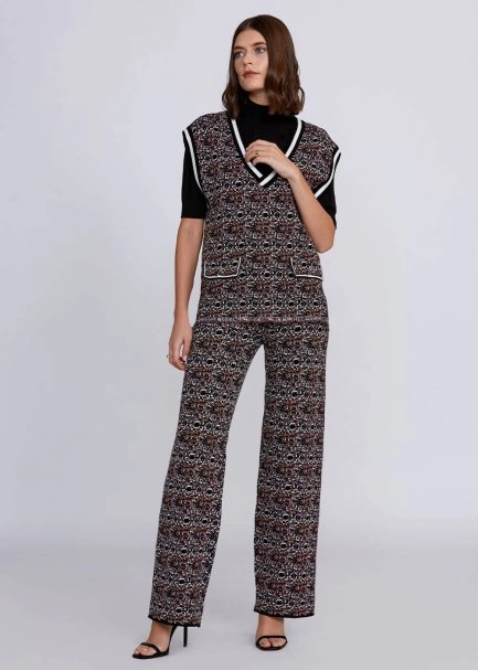Jacquard Detailed Regular Fit Knit Pants - 2