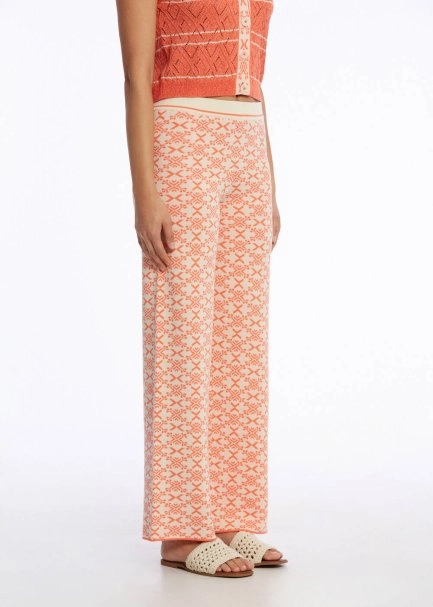 JACQUARD PATTERN APRICOT KNIT PANTS - 3