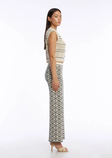 JACQUARD PATTERN BLACK KNIT PANTS - 4