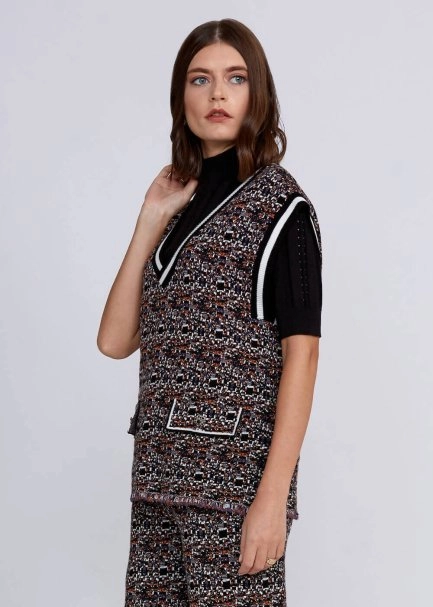 Jakar Desenli Taşlı Düğmeli Triko Yelek - 4