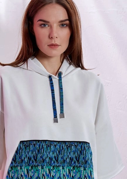 Kapişonlu Beyaz Sweatshirt - 5