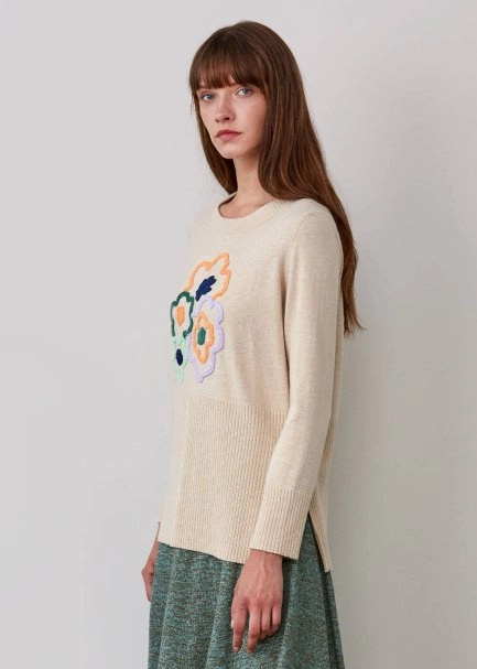 Kaşmir Karışımlı Çiçek İşlemeli Bej Triko Kazak - 4