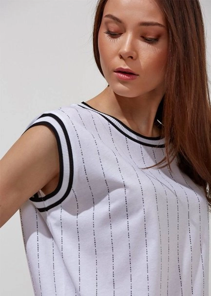 Kolsuz Beyaz Pamuk T-Shirt - 5