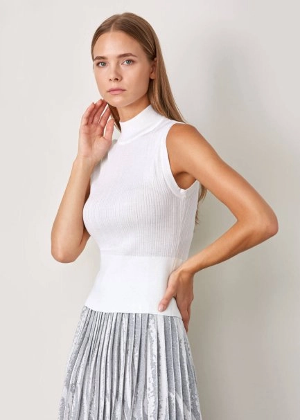 Kolsuz Merino Yün Ekru Triko Üst - 4