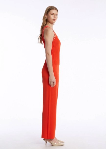 Kontrast Detaylı Mercan Triko Üst - 4