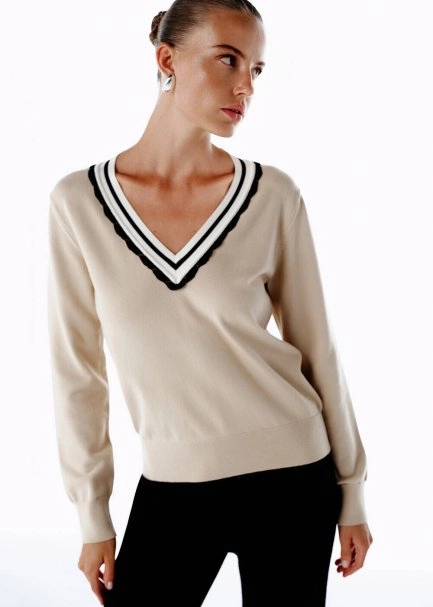 LATTE CONTRAST STRIPED V NECK SWEATER - 3