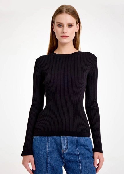 MERINO WOOL BLACK KNIT TOP - 1