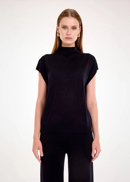 MERINO WOOL BLEND BLACK KNIT TOP - 1