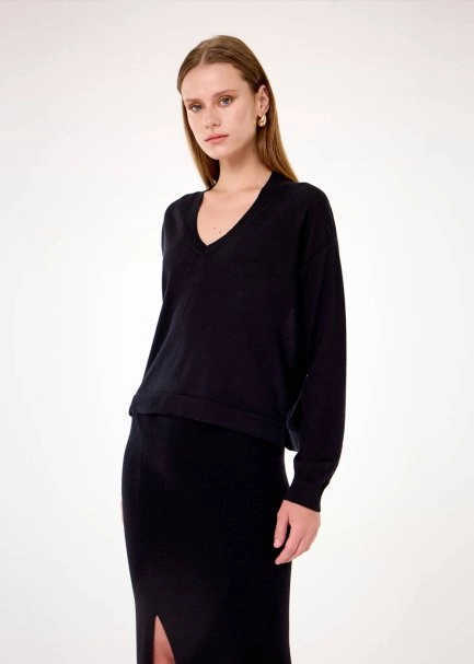 MERINO WOOL BLEND BLACK SWEATER - 4