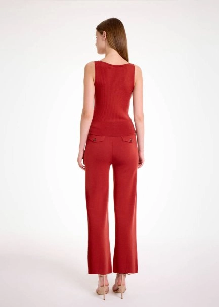 MERINO WOOL BLEND V NECK INTENSE RUST KNIT TOP - 5