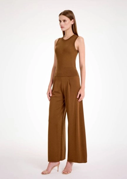 MERINO WOOL SLEEVELESS TOBACCO KNIT TOP - 3