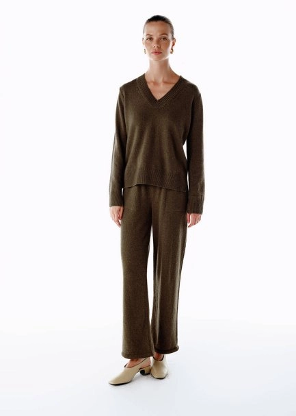 OLIVESTONE V NECK CASHMERE SWEATER - 2