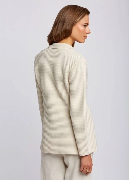 Organik Pamuk Özel Örgü TaSarımlı Bej Triko Ceket - 3