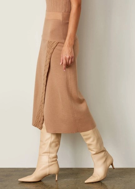 Örgü Detaylı Camel Triko Kalem Etek - 4