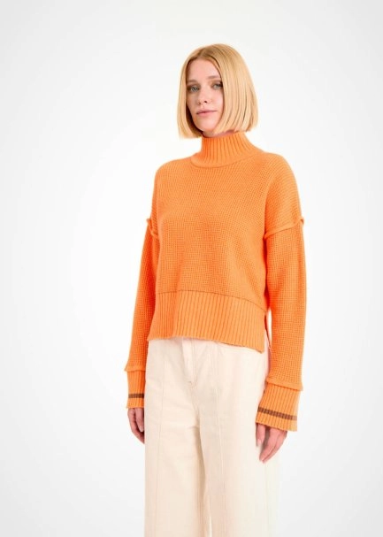 OVERSIZE CROP APRICOT SWEATER - 3