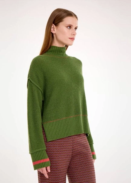 OVERSIZE CROP HERB GREEN SWEATER - 4