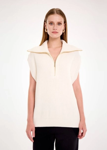 OVERSIZE ECRU KNIT VEST - 1